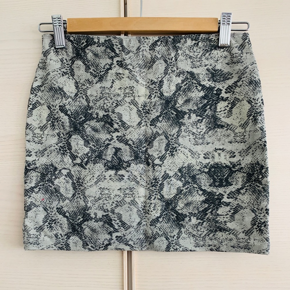 Zara Span Jersey Mini Skirt